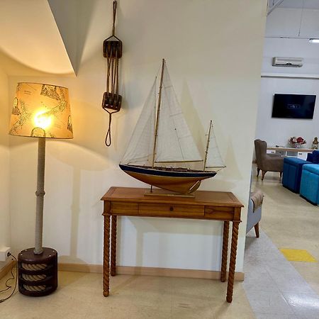 Apartamentos Turisticos Mediterraneo カルタヘナ エクステリア 写真