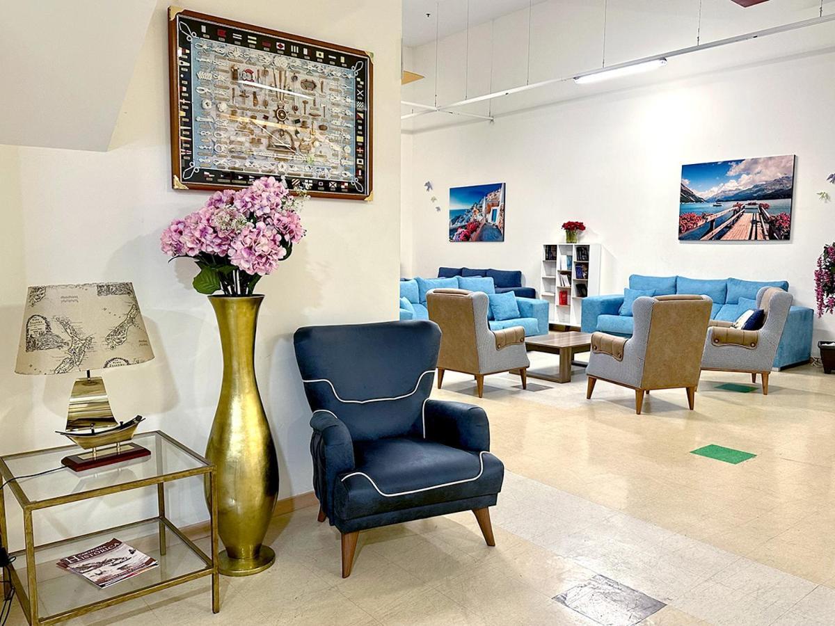 Apartamentos Turisticos Mediterraneo カルタヘナ エクステリア 写真
